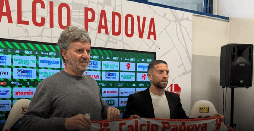 stron, 水平, 了轻微的身 stron, 水平, 了轻微的身